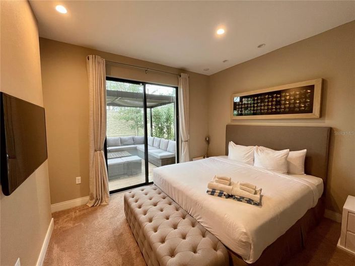 Image No.20-4 Bed Townhouse for sale