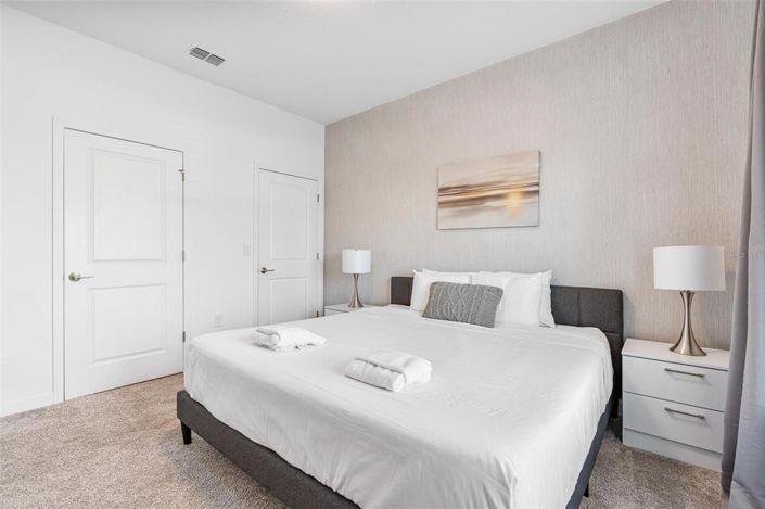 Image No.29-4 Bed Townhouse for sale