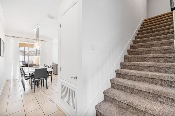 Image No.5-4 Bed Townhouse for sale