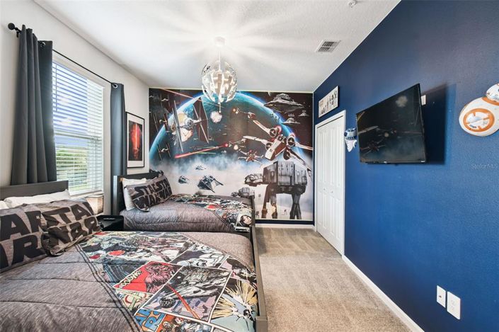 Image No.19-3 Bed Property for sale