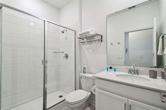 Image No.20-3 Bed Property for sale