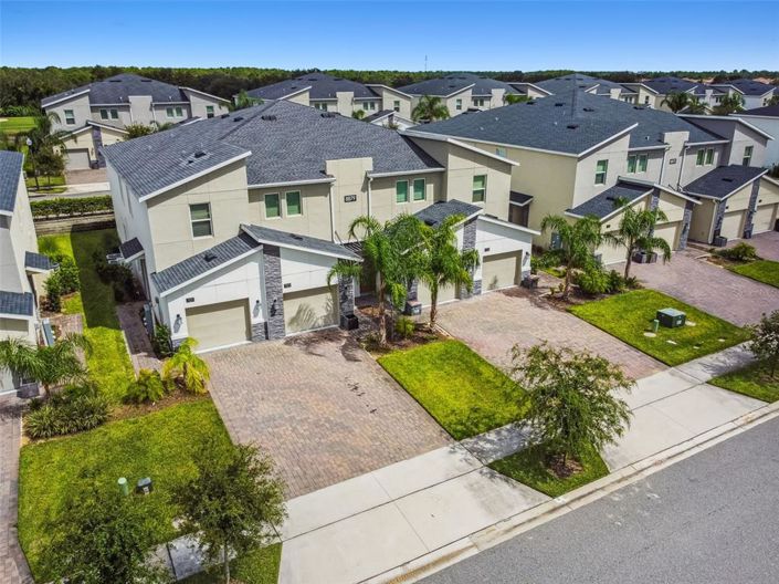 Image No.35-3 Bed Property for sale