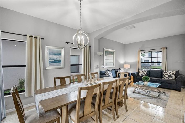 Image No.9-Propriété de 5 chambres à vendre à Clermont