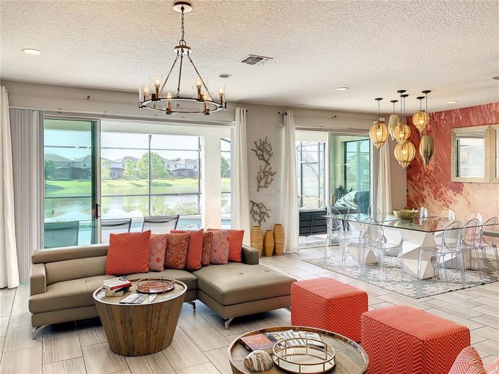 Image No.19-9 Bed Property for sale