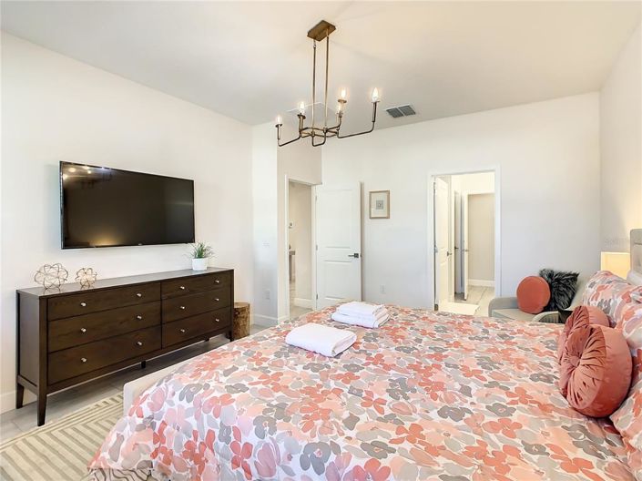 Image No.62-9 Bed Property for sale