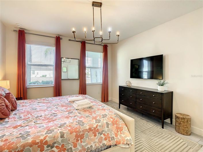 Image No.63-9 Bed Property for sale