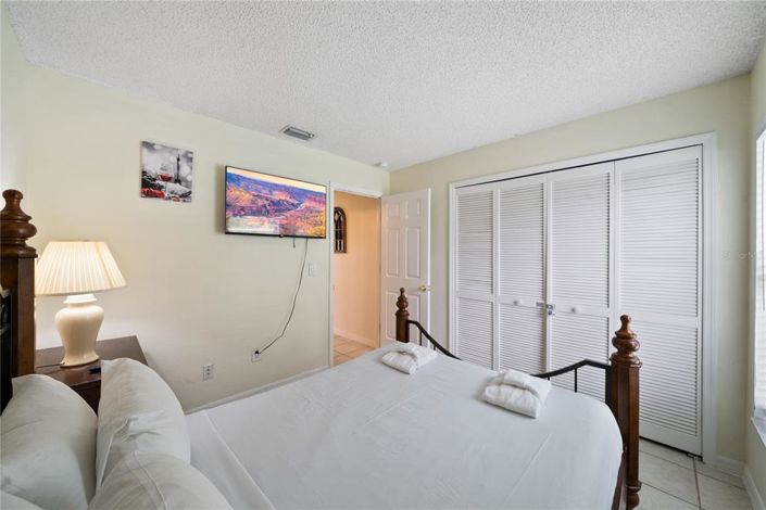 Image No.16-3 Bed Property for sale