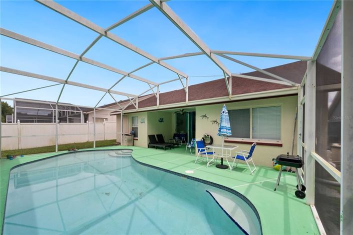 Image No.18-3 Bed Property for sale