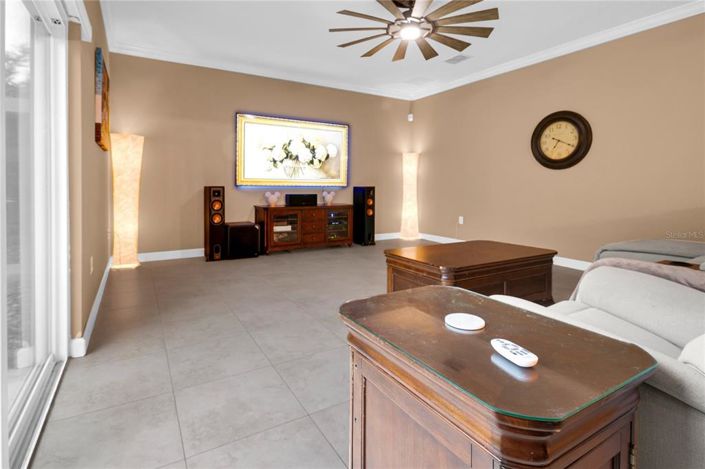 Image No.15-5 Bed Property for sale