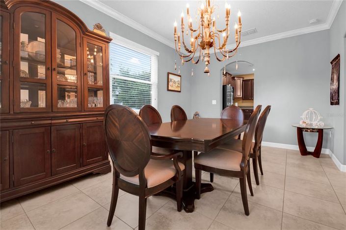 Image No.3-5 Bed Property for sale