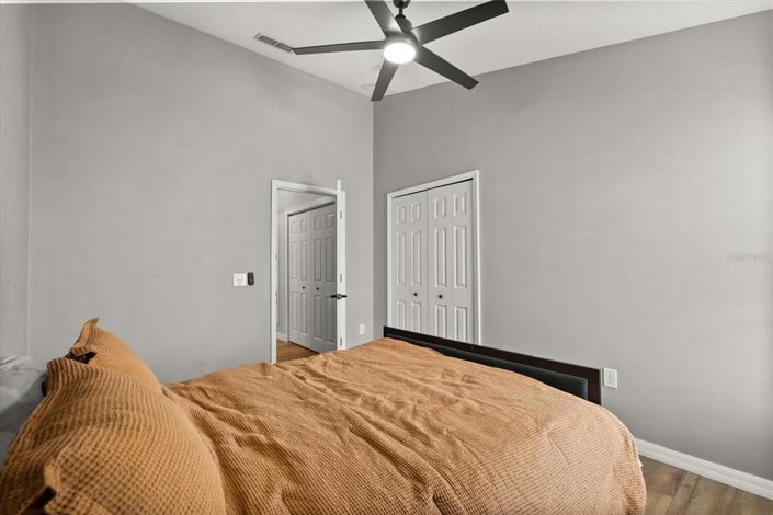 Image No.14-4 Bed Property for sale