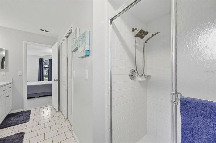 Image No.19-4 Bed Property for sale