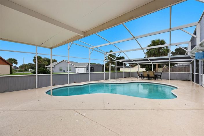 Image No.25-4 Bed Property for sale