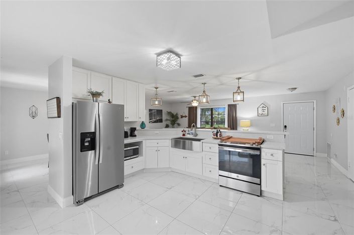 Image No.3-4 Bed Property for sale