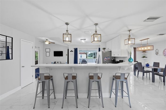 Image No.6-4 Bed Property for sale