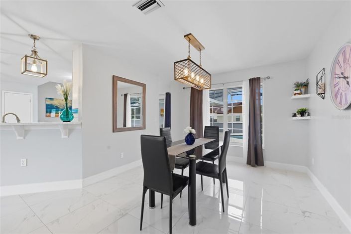 Image No.7-4 Bed Property for sale