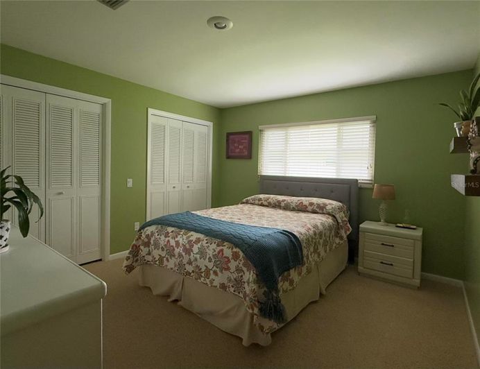 Image No.19-3 Bed Property for sale