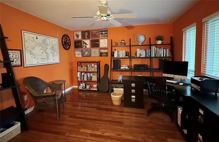 Image No.23-3 Bed Property for sale