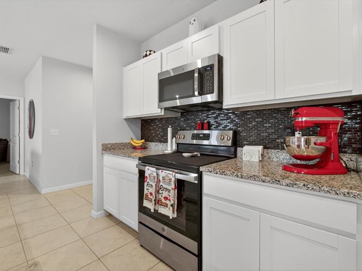 Image No.12-4 Bed Property for sale