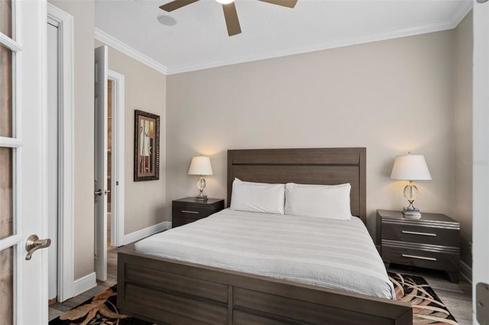 Image No.48-5 Bed Property for sale