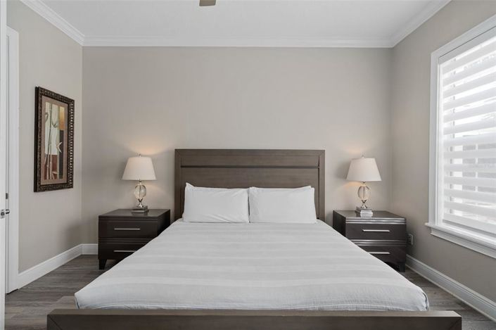 Image No.49-5 Bed Property for sale