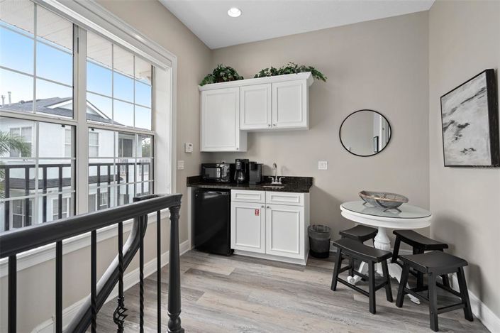 Image No.61-5 Bed Property for sale