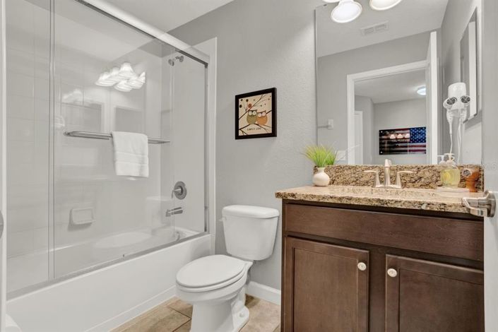 Image No.8-Propriété de 5 chambres à vendre à Kissimmee