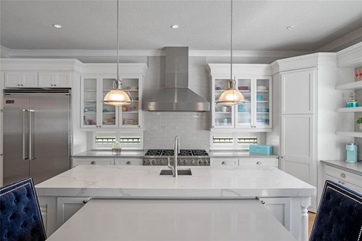 Image No.13-4 Bed Property for sale