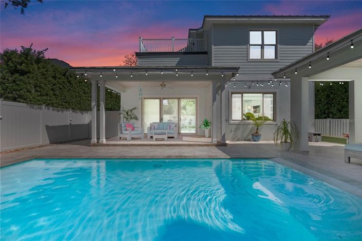 Image No.2-4 Bed Property for sale