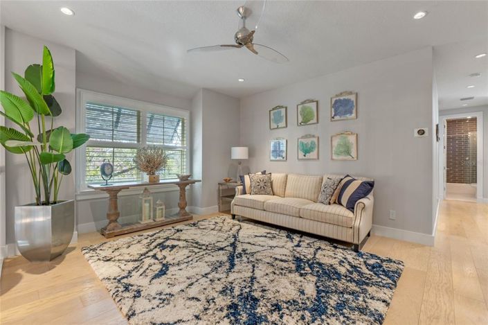 Image No.24-4 Bed Property for sale