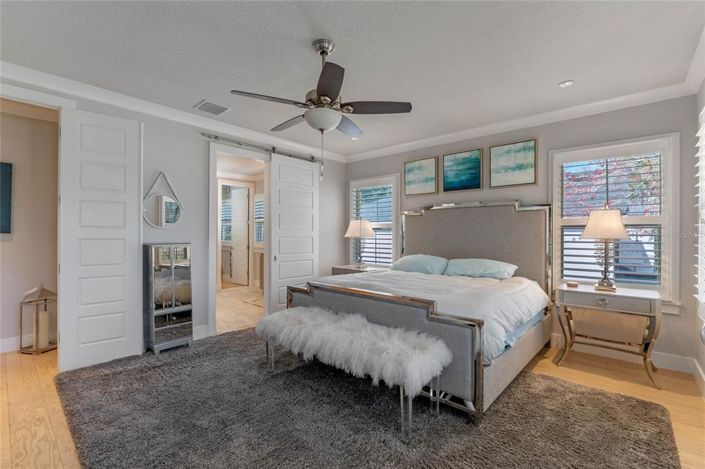 Image No.28-4 Bed Property for sale