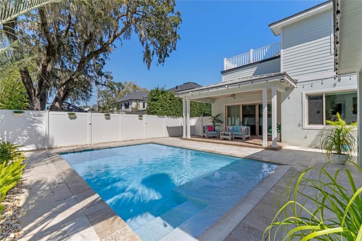 Image No.42-4 Bed Property for sale