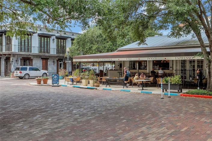 Image No.62-4 Bed Property for sale