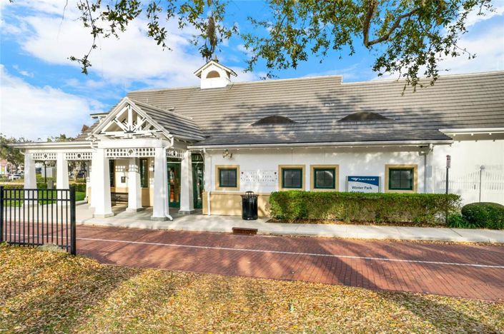 Image No.70-4 Bed Property for sale