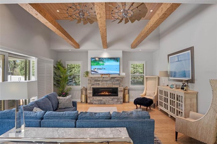 Image No.75-4 Bed Property for sale