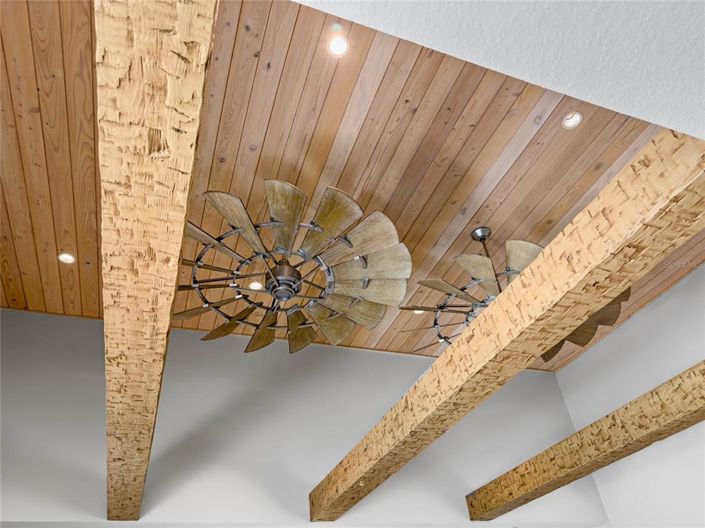 Image No.77-4 Bed Property for sale