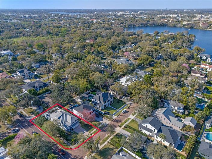 Image No.90-4 Bed Property for sale