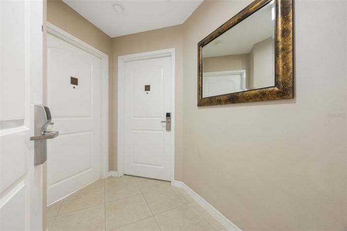 Image No.3-Propriété de 2 chambres à vendre à Orlando