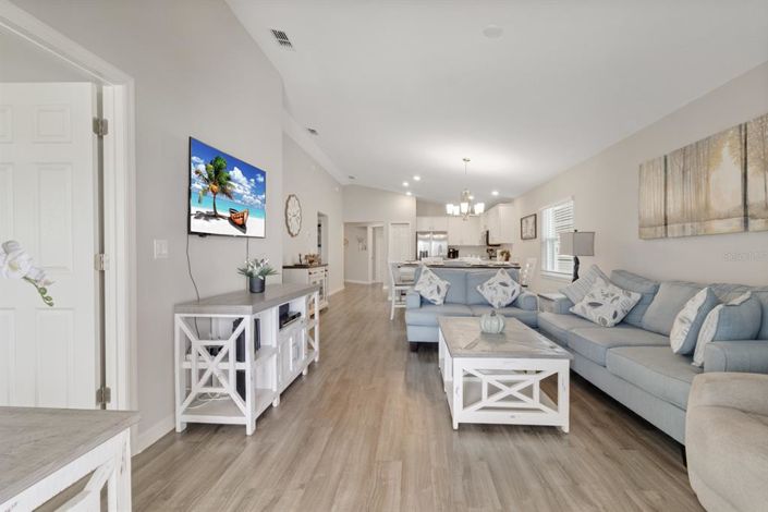 Image No.4-3 Bed Property for sale