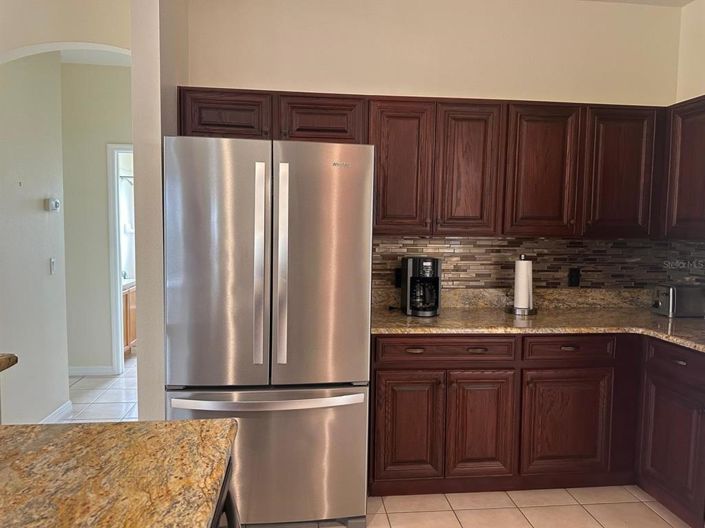 Image No.19-3 Bed Property for sale