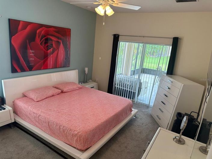 Image No.23-3 Bed Property for sale