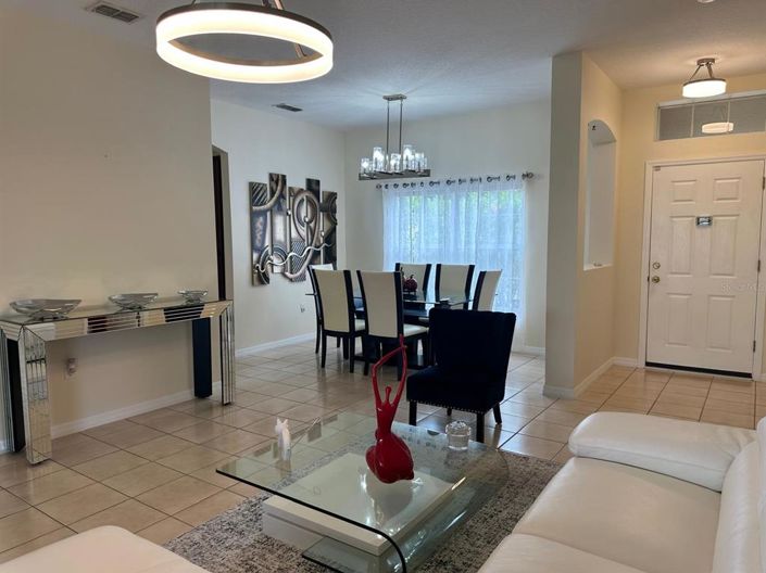 Image No.9-3 Bed Property for sale