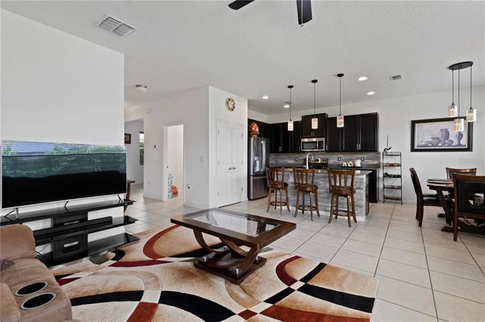 Image No.10-4 Bed Property for sale