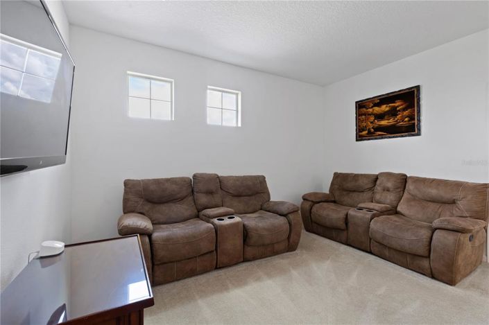 Image No.27-4 Bed Property for sale