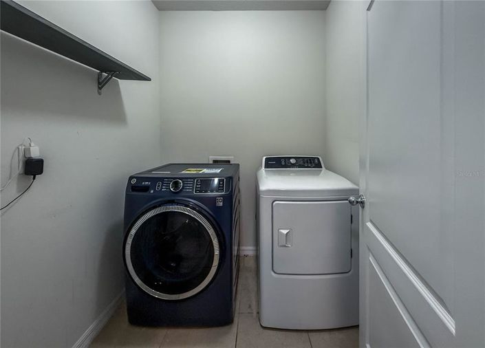 Image No.10-3 Bed Property for sale