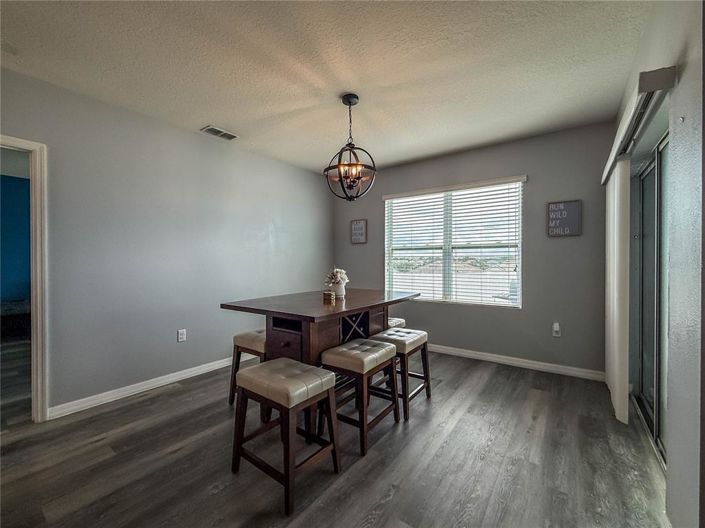 Image No.15-3 Bed Property for sale