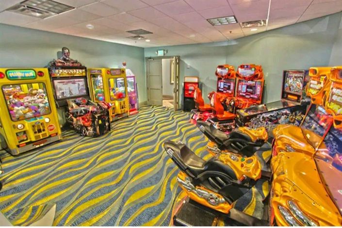 Image No.15-4 Bed Townhouse for sale