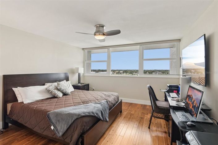 Image No.19-Propriété de 2 chambres à vendre à Treasure Island