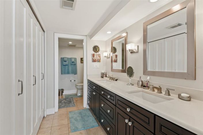 Image No.6-Propriété de 2 chambres à vendre à Treasure Island