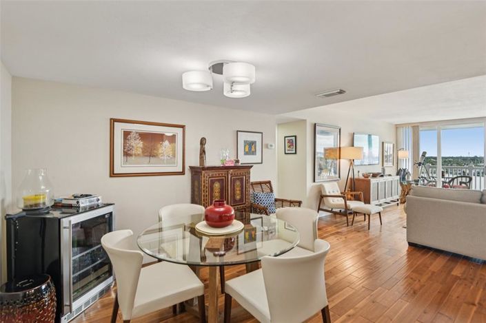 Image No.7-Propriété de 2 chambres à vendre à Treasure Island